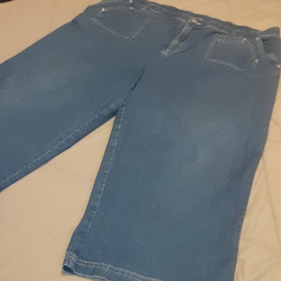 Denim culottes - Picture 3 of 5